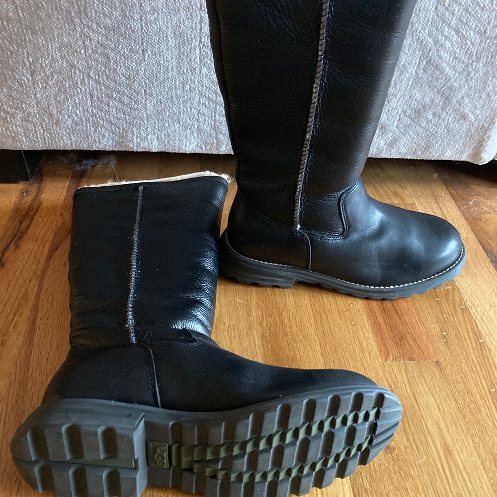 UGG W BROOKS TALL, size 8